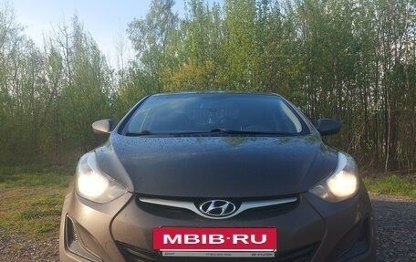 Hyundai Elantra VI рестайлинг, 2015 год, 1 130 000 рублей, 4 фотография