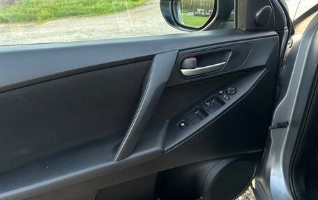 Mazda 3, 2012 год, 890 000 рублей, 17 фотография