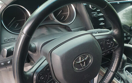 Toyota Camry, 2018 год, 2 800 000 рублей, 10 фотография