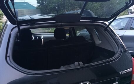 Hyundai Tucson III, 2008 год, 800 000 рублей, 28 фотография