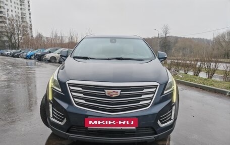 Cadillac XT5 I рестайлинг, 2016 год, 2 420 000 рублей, 2 фотография