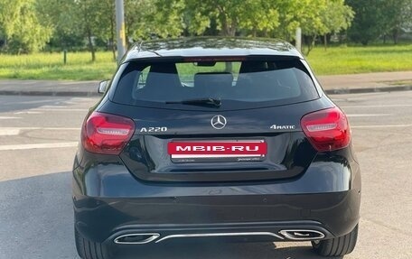 Mercedes-Benz A-Класс, 2016 год, 2 375 000 рублей, 6 фотография
