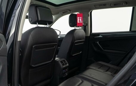 Volkswagen Tiguan II, 2019 год, 2 999 000 рублей, 12 фотография