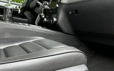 Volkswagen Touareg III, 2004 год, 500 000 рублей, 23 фотография