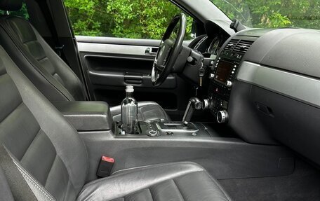 Volkswagen Touareg III, 2004 год, 500 000 рублей, 22 фотография