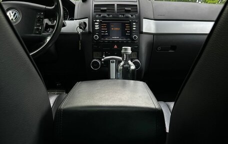 Volkswagen Touareg III, 2004 год, 500 000 рублей, 16 фотография