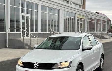 Volkswagen Jetta VI, 2018 год, 1 590 000 рублей, 1 фотография