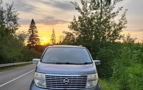 Nissan Elgrand III, 2005 год, 1 600 000 рублей, 6 фотография