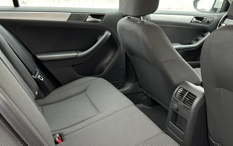 Volkswagen Jetta VI, 2018 год, 1 590 000 рублей, 19 фотография