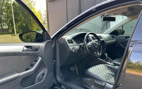 Volkswagen Jetta VI, 2013 год, 1 150 000 рублей, 4 фотография