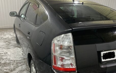 Toyota Prius, 2007 год, 550 000 рублей, 2 фотография