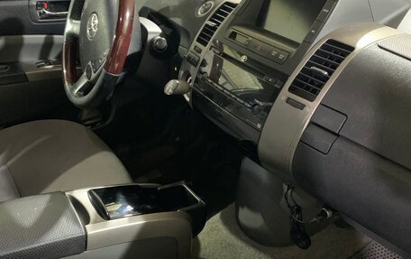 Toyota Prius, 2007 год, 550 000 рублей, 9 фотография