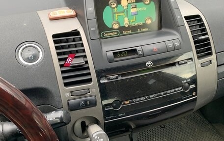 Toyota Prius, 2007 год, 550 000 рублей, 6 фотография
