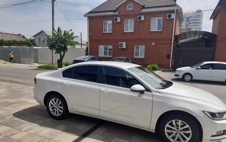 Volkswagen Passat B8 рестайлинг, 2018 год, 1 990 000 рублей, 6 фотография