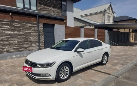 Volkswagen Passat B8 рестайлинг, 2018 год, 1 990 000 рублей, 3 фотография