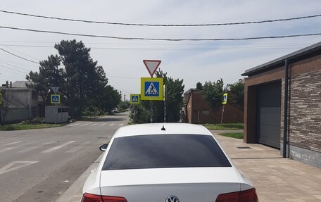 Volkswagen Passat B8 рестайлинг, 2018 год, 1 990 000 рублей, 13 фотография