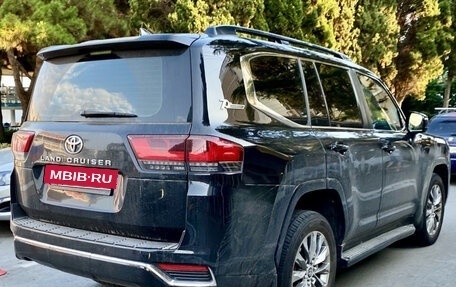 Toyota Land Cruiser, 2022 год, 9 659 000 рублей, 2 фотография