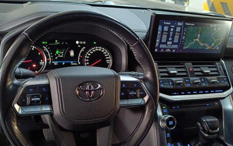 Toyota Land Cruiser, 2022 год, 9 659 000 рублей, 8 фотография