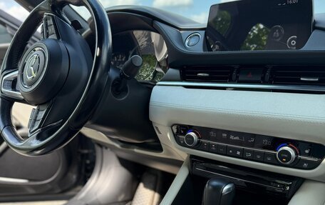 Mazda 6, 2021 год, 2 400 000 рублей, 32 фотография