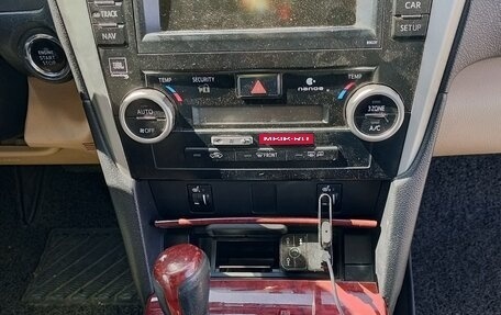 Toyota Camry, 2012 год, 1 700 000 рублей, 4 фотография