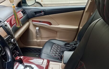 Toyota Camry, 2012 год, 1 700 000 рублей, 10 фотография