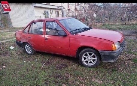 Opel Kadett E рестайлинг, 1986 год, 90 000 рублей, 4 фотография