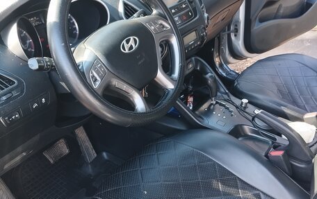 Hyundai ix35 I рестайлинг, 2014 год, 1 500 000 рублей, 12 фотография
