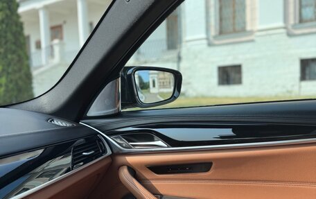 BMW 5 серия, 2019 год, 5 300 000 рублей, 26 фотография