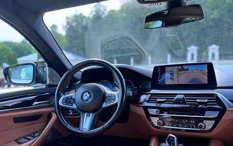 BMW 5 серия, 2019 год, 5 300 000 рублей, 30 фотография