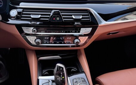 BMW 5 серия, 2019 год, 5 300 000 рублей, 27 фотография
