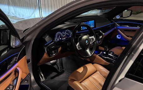 BMW 5 серия, 2019 год, 5 300 000 рублей, 40 фотография