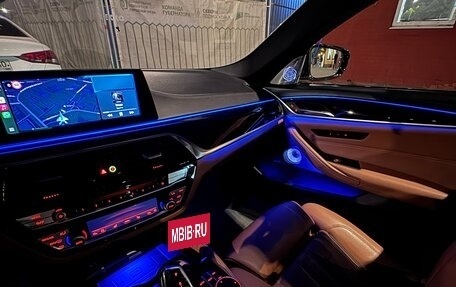 BMW 5 серия, 2019 год, 5 300 000 рублей, 39 фотография