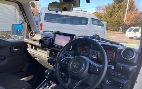 Suzuki Jimny, 2022 год, 1 670 000 рублей, 9 фотография