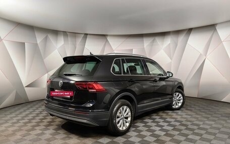 Volkswagen Tiguan II, 2017 год, 2 195 000 рублей, 2 фотография