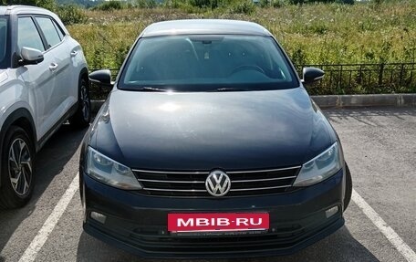 Volkswagen Jetta VI, 2015 год, 975 000 рублей, 6 фотография