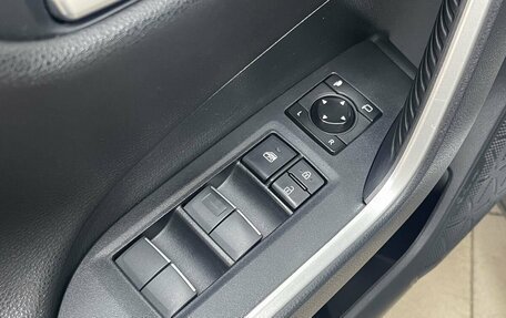 Toyota RAV4, 2021 год, 3 199 000 рублей, 17 фотография