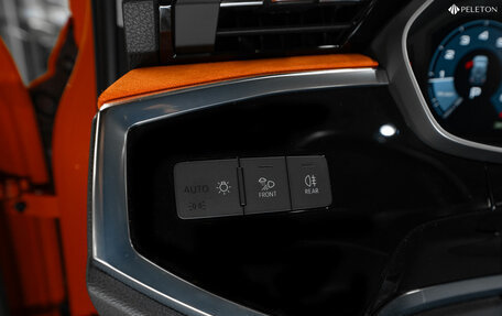 Audi Q3, 2020 год, 3 100 000 рублей, 22 фотография