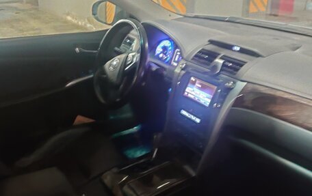 Toyota Camry, 2015 год, 2 000 000 рублей, 6 фотография