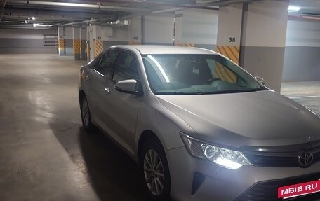 Toyota Camry, 2015 год, 2 000 000 рублей, 7 фотография