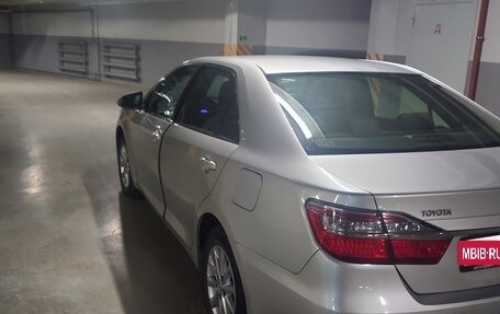 Toyota Camry, 2015 год, 2 000 000 рублей, 9 фотография