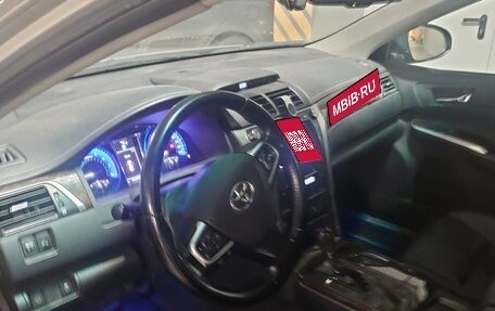 Toyota Camry, 2015 год, 2 000 000 рублей, 4 фотография