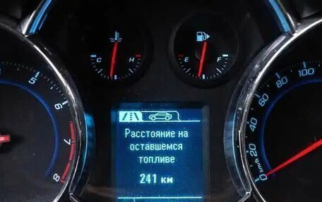 Chevrolet Cruze II, 2013 год, 595 000 рублей, 6 фотография
