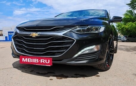 Chevrolet Malibu IX, 2016 год, 1 600 000 рублей, 4 фотография