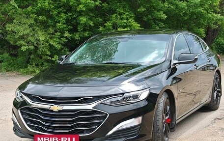 Chevrolet Malibu IX, 2016 год, 1 600 000 рублей, 12 фотография
