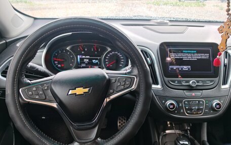 Chevrolet Malibu IX, 2016 год, 1 600 000 рублей, 32 фотография