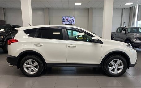 Toyota RAV4, 2013 год, 1 949 000 рублей, 8 фотография