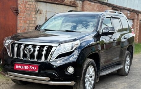 Toyota Land Cruiser Prado 150 рестайлинг 2, 2013 год, 3 500 000 рублей, 1 фотография
