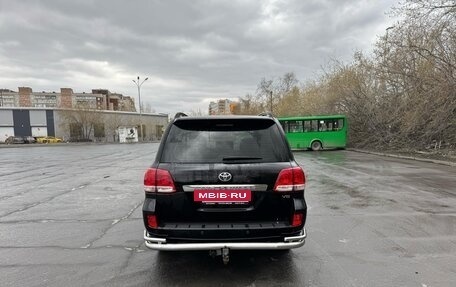 Toyota Land Cruiser 200, 2010 год, 3 000 000 рублей, 4 фотография