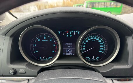 Toyota Land Cruiser 200, 2010 год, 3 000 000 рублей, 13 фотография