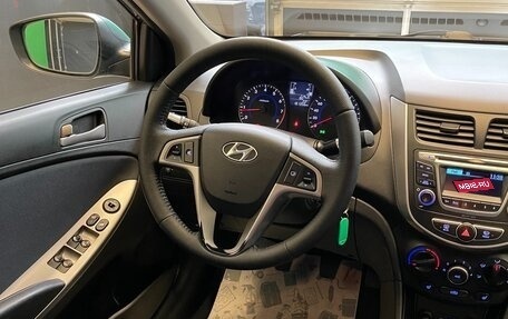 Hyundai Solaris II рестайлинг, 2014 год, 890 000 рублей, 13 фотография